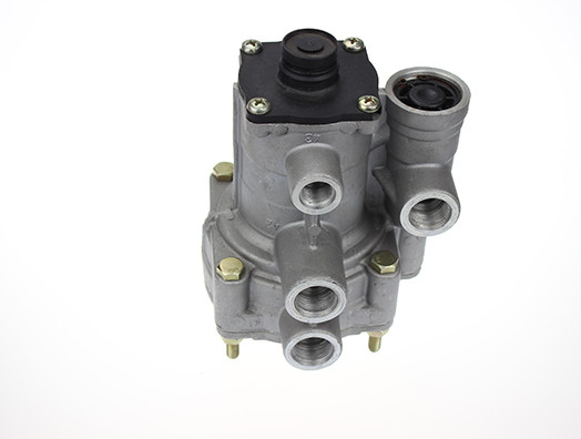 Trailer valve