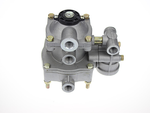 Trailer valve
