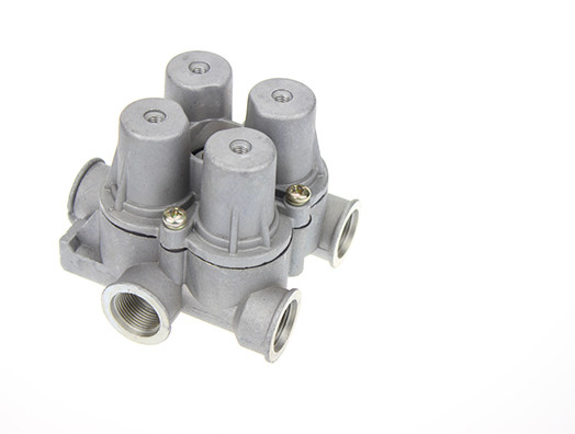 Four circuit valve