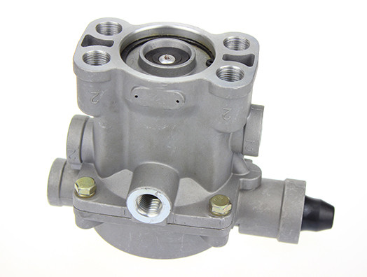 Relay valve