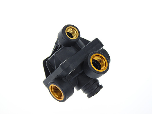 Relay valve