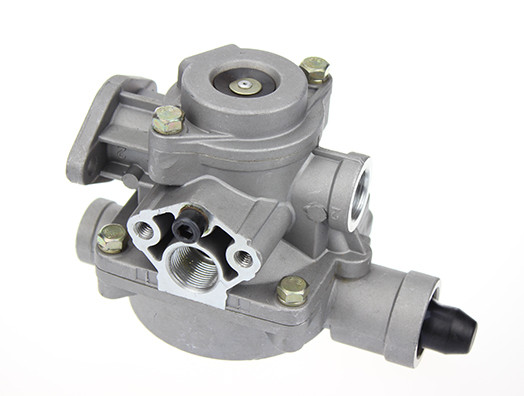 Relay valve